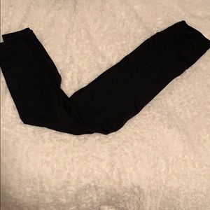 Black amazon lulu dupes